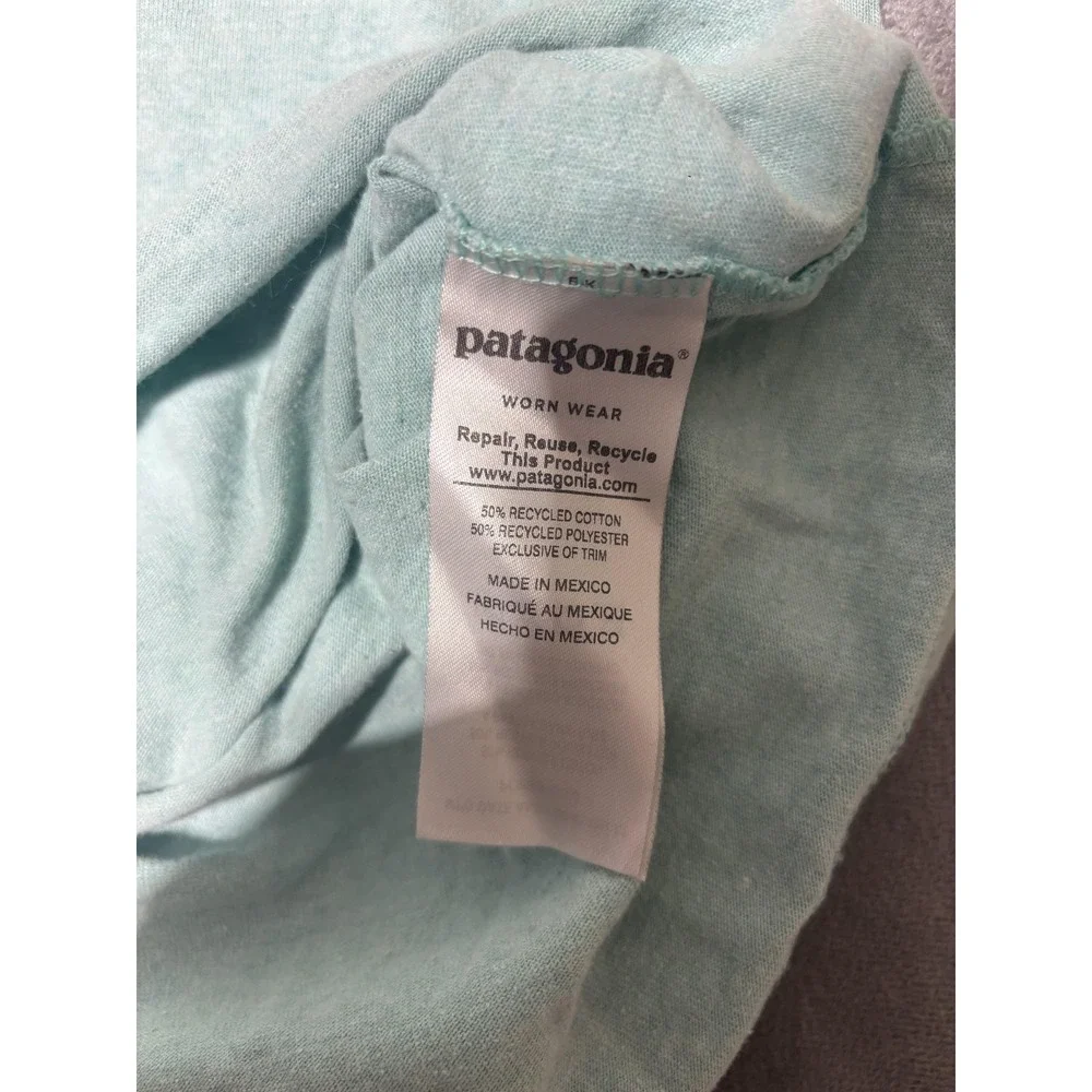 Patagonia Men Size M Reg Fit Green P-6 Logo Pocket Responsibili-Tee 39178
